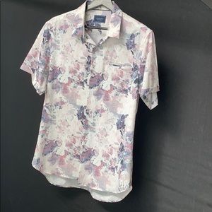 Men’s floral shirt